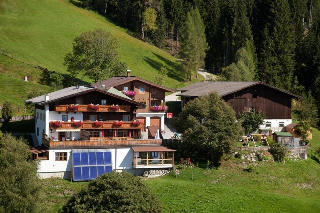 Berggasthof-Ferienbauernhof Habersatt Altenmarkt im Pongau Luaran gambar